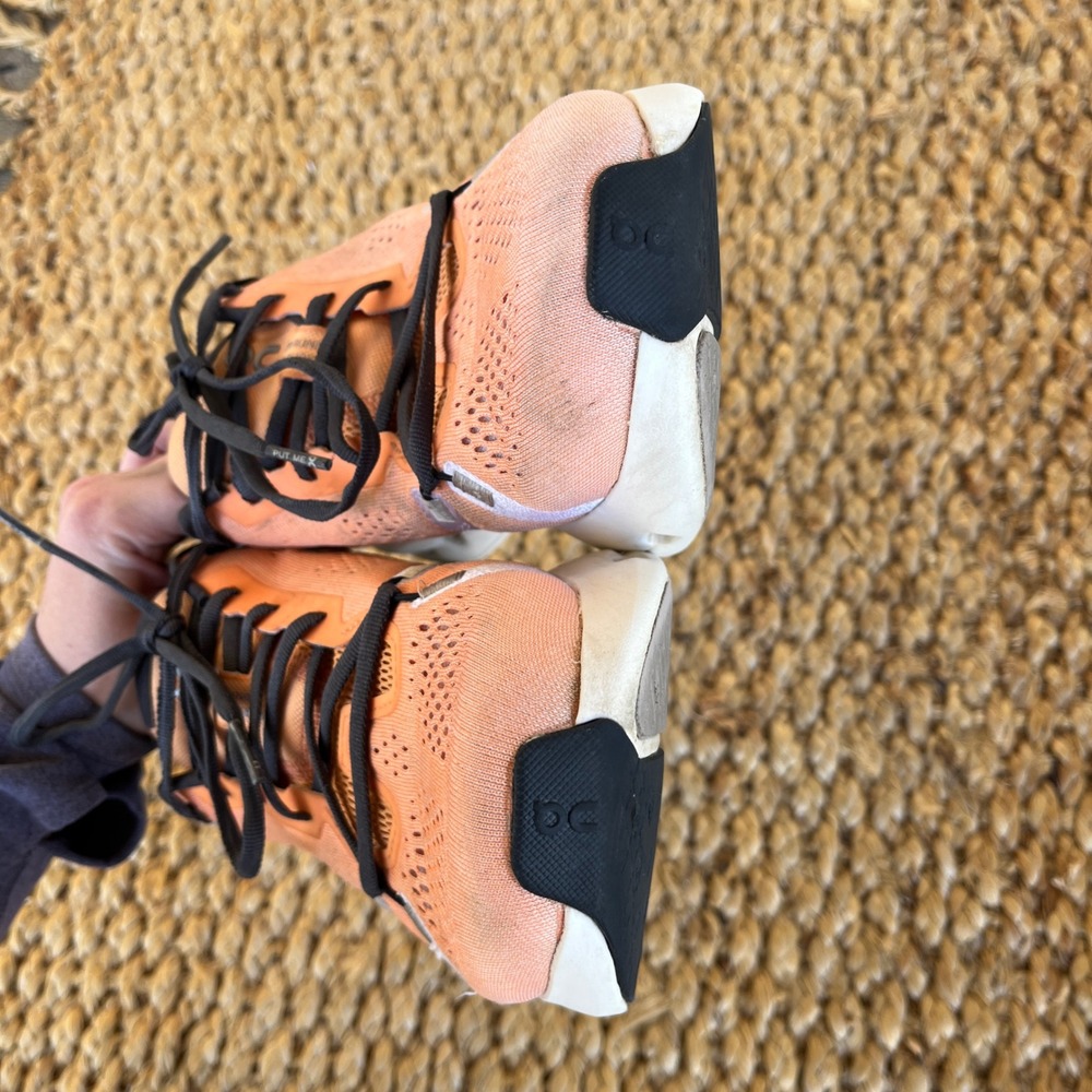 On Cloudsurfer Mens 9.5 tangerine Orange CloudTec Phase Running athletic Shoes - Picture 10 of 10